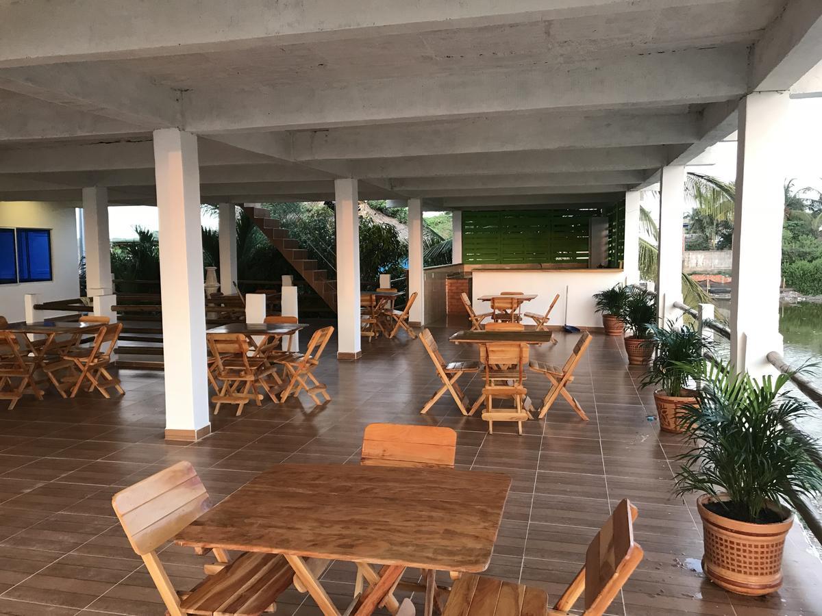 Hotel Palmera Beach Cartagena エクステリア 写真